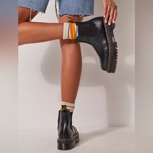 Dr. Martens 2976 Quad Chelsea Boots